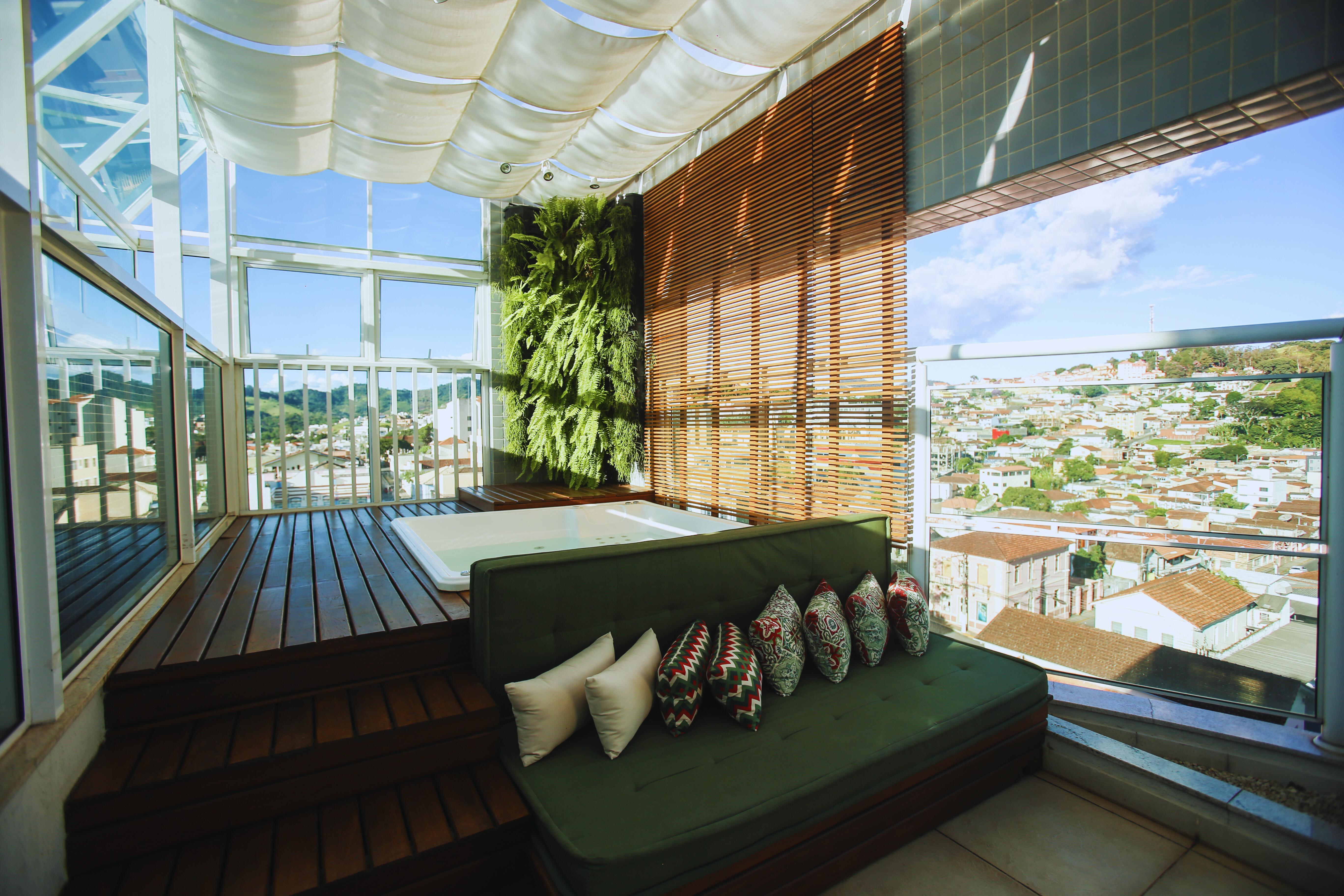 Gontijo Inn Hotel Itajubá Kültér fotó A rooftop garden in a private home